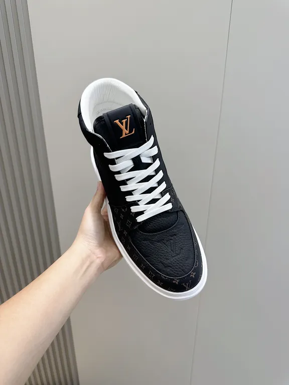 Louis Vuitton Shoe 